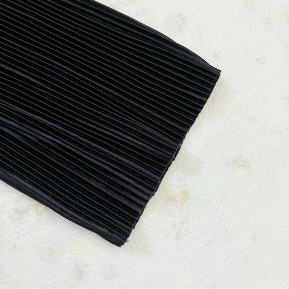 Zara Large Pleated Ruffled Blouse Black V Neck Tie Long Sleeve Top Romantic - Picture 6 of 11